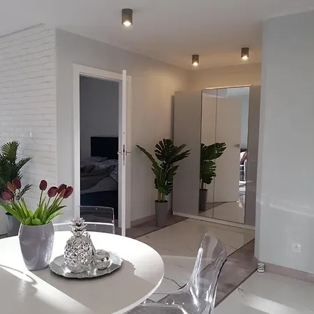 Apartament Silver Garden Wes Quality Διαμέρισμα