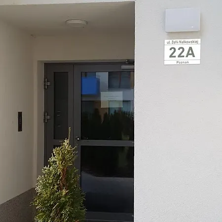 Apartament Silver Garden Wes Quality Διαμέρισμα Πόζναν