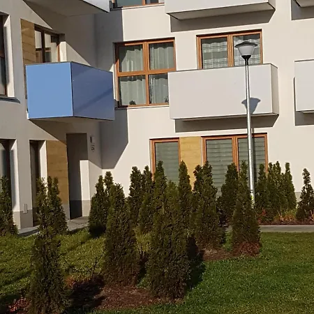 Апартаменти Apartament Silver Garden Wes Quality