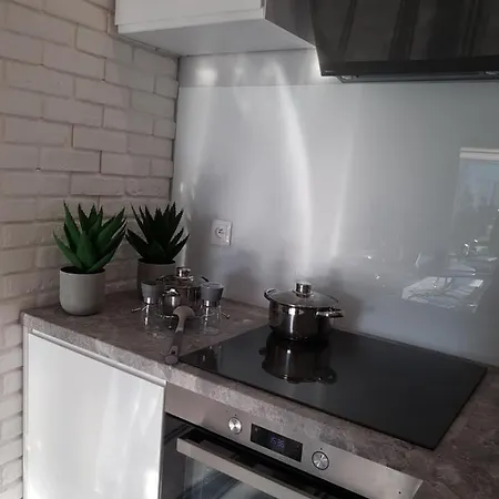 Апартаменти Apartament Silver Garden Wes Quality